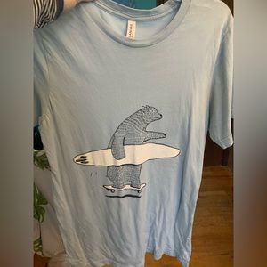 RARE custom Bear skating with surfboard Medium tee